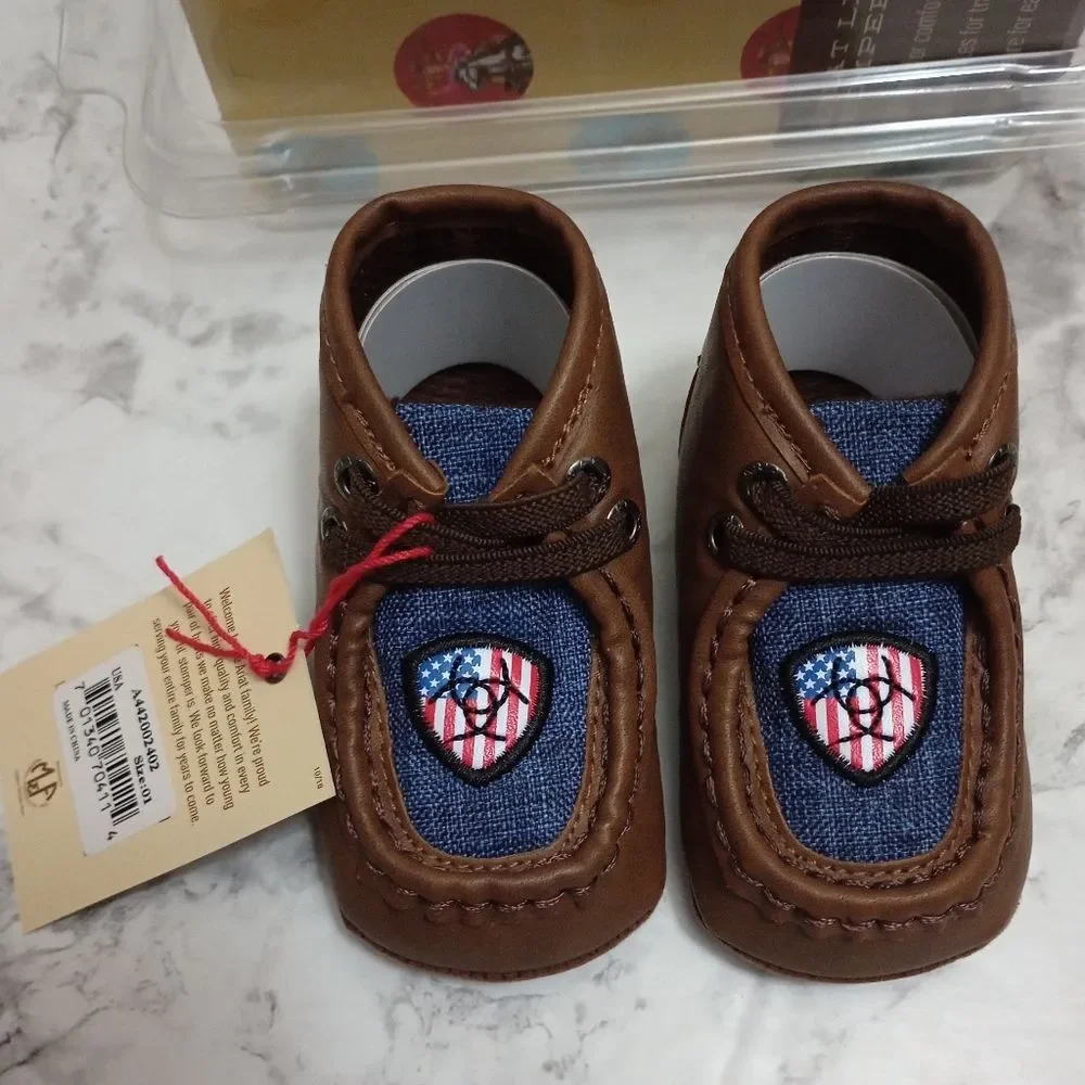 Ariat Lil Stompers with American Flag Design Size 1 ( 6 weeks to 3 Months)